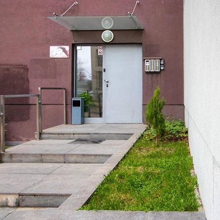 Comfort Studio Studentski Grad Sofia Exterior foto